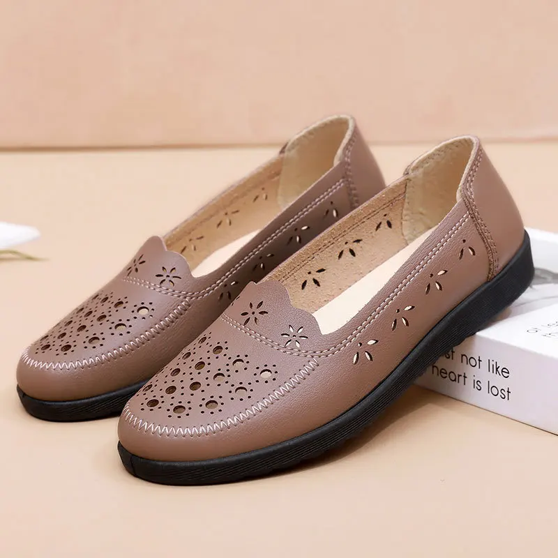 Simple Grandma Shoes Summer Hollow Out Loafers Women's Leather Moccasins Ladies Comfortable Women Loafers Soft Nurse shoes