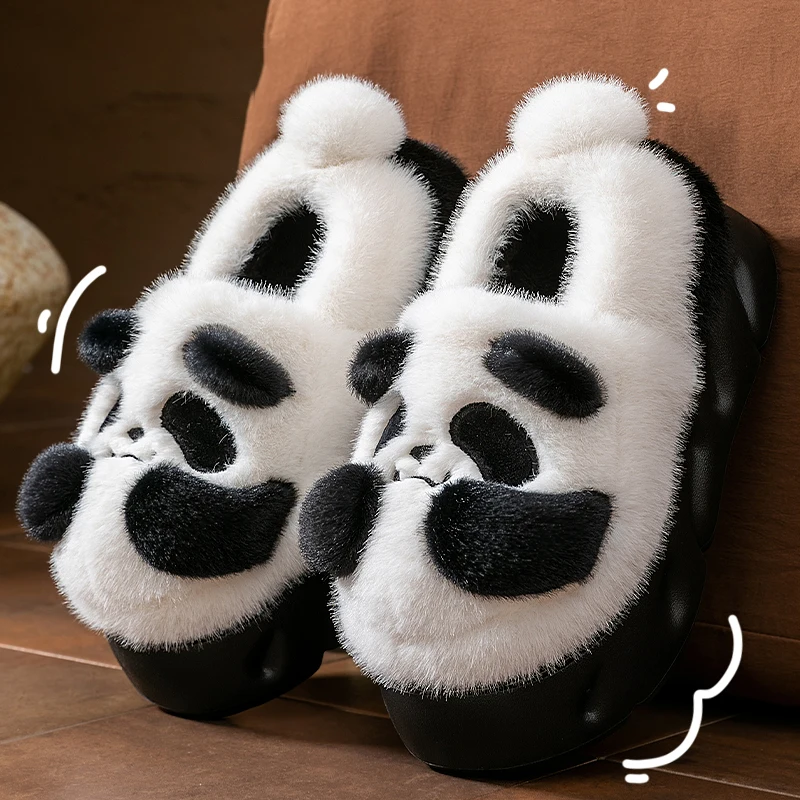جميل رقيق الباندا النعال النساء داخلي سميكة وحيد الشتاء الدافئ أحذية قطنية امرأة مريحة عدم الانزلاق أفخم Slipeprs الإناث