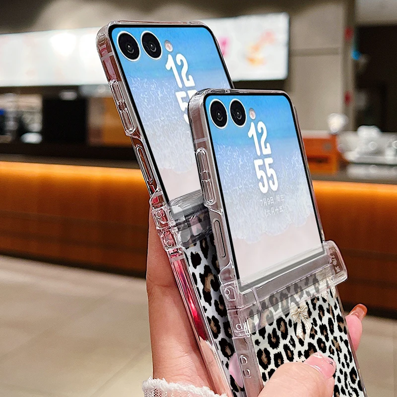 Leopard Print Pattern Folding Phone Case For Samsung Galaxy Z Flip 8 7 6 5 4 3 Clear PC Cover For Samsung Z Flip8 Flip7 FE Flip6 view 5