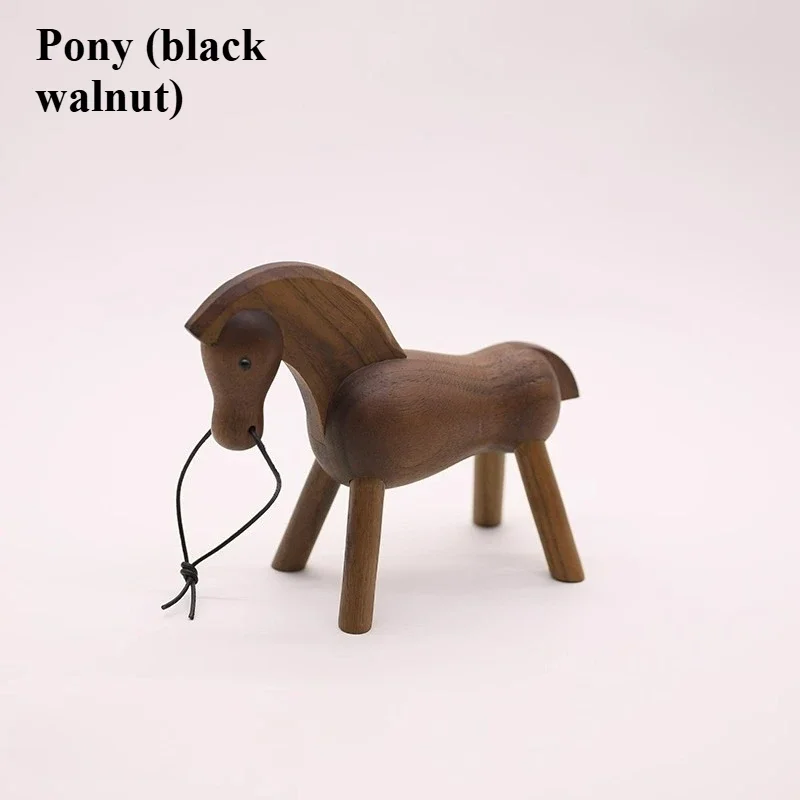 Log, black walnut, little monkey, panda, owl, little orangutan, doll, small animal.