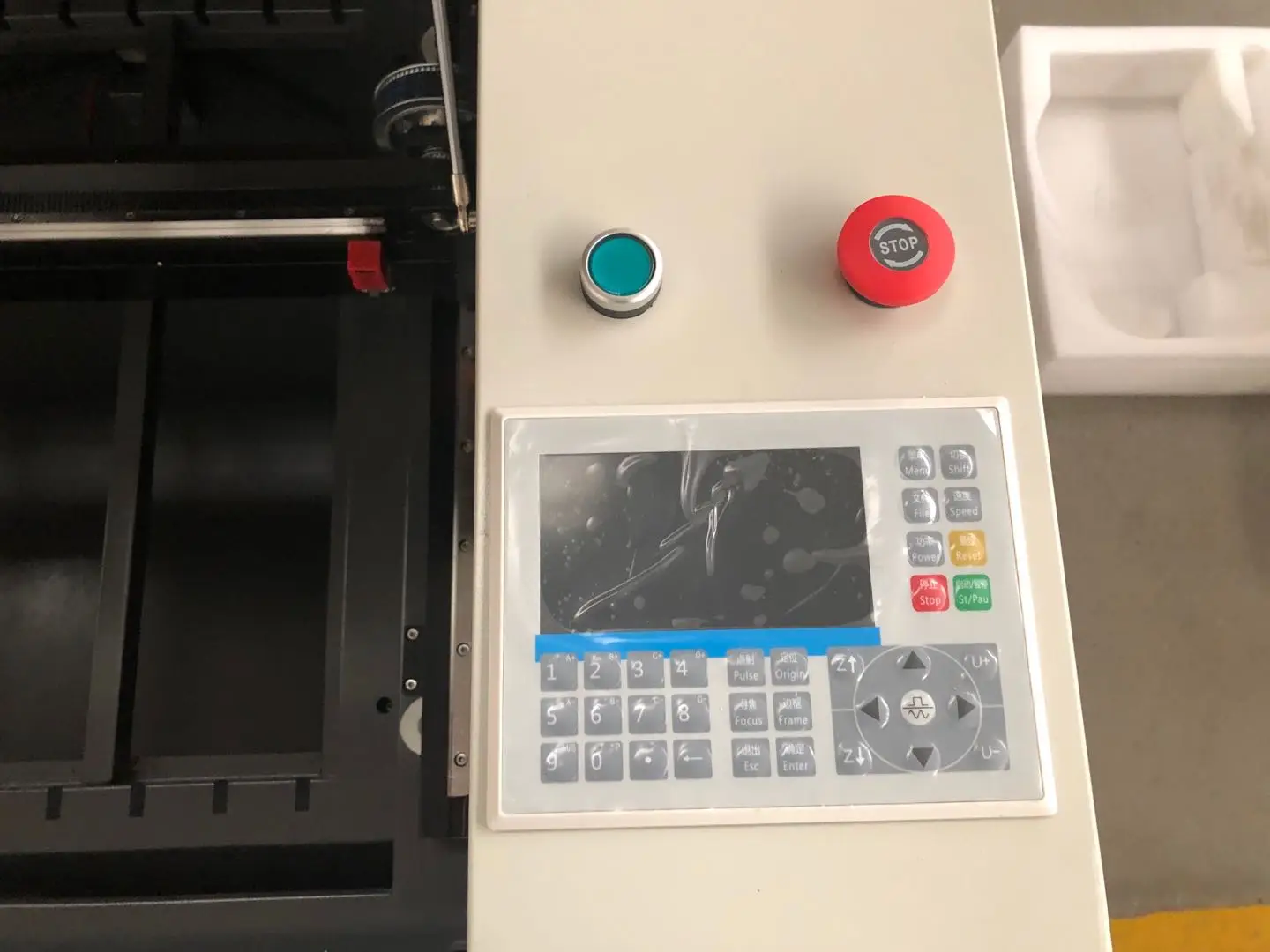 Machine de découpe et gravure laser CO2, pour le cuir, l'acrylique et le tissu