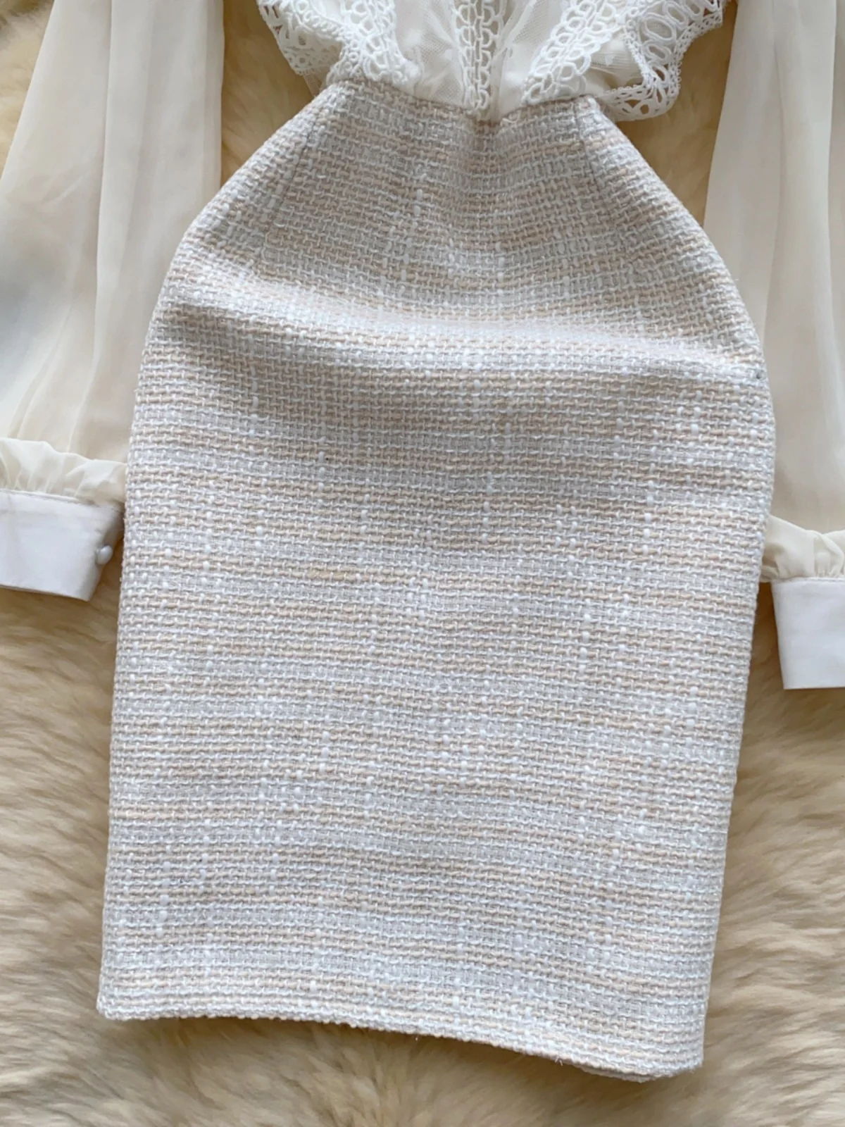 エレガントなメッシュ花柄刺繍Aラインミディドレス レディース 秋 ハイウエストデザイン スプライススリムスカート 韓国風通勤