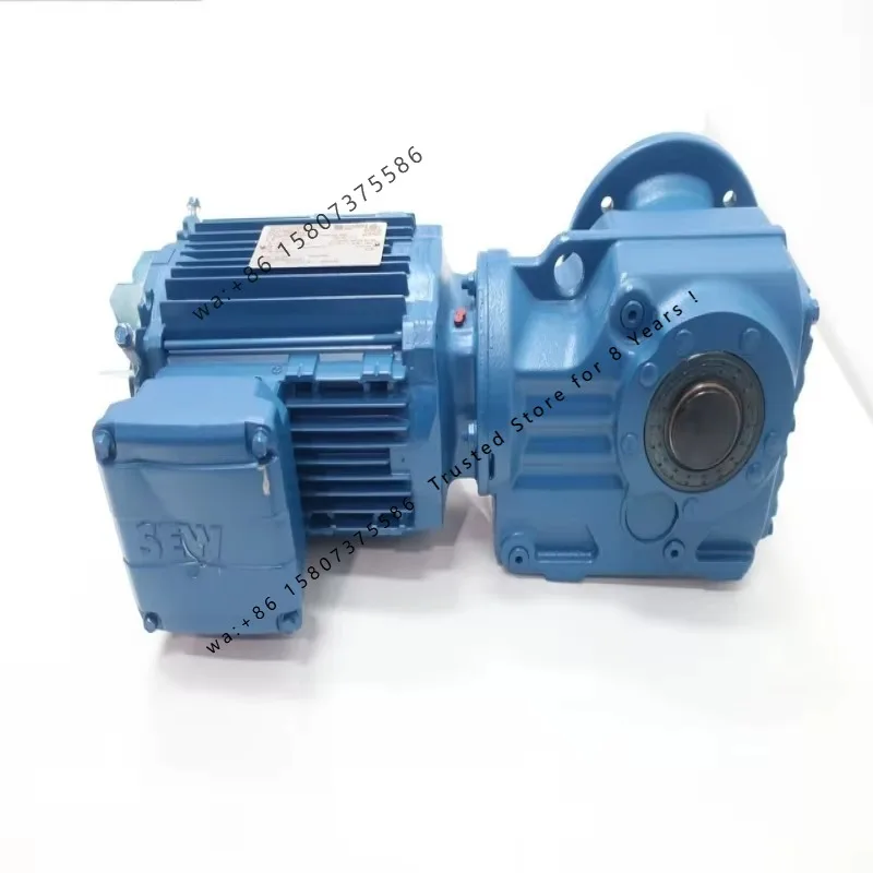 Brand New and  KAF37DRN80M4/DH Gearmot 70rpm 1hp 230v-ac0v-ac 3ph