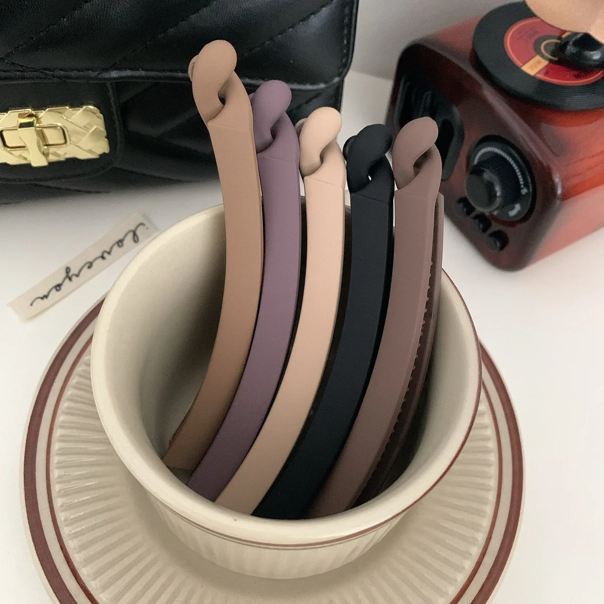 Women Elegant Matt Color Banana Claw Clips Matt Color Plastic Hair Barrettes Simple Solid Hair Clips Black Brown Ponytail Holder