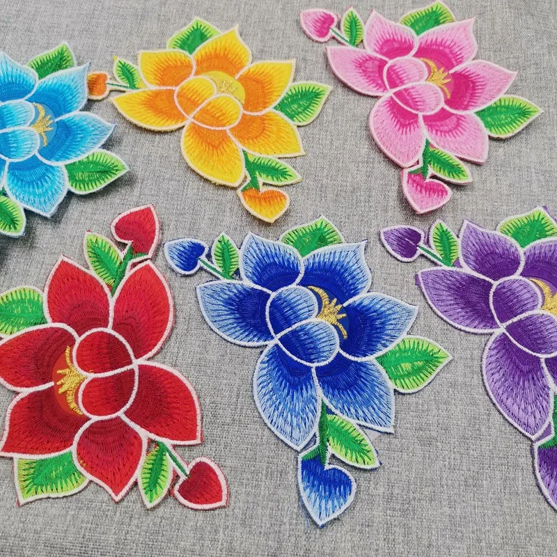 1pcs Flowe Iron on Patches for Clothing DIY Craft Supplies Heat-Adhesive on Woman Dress