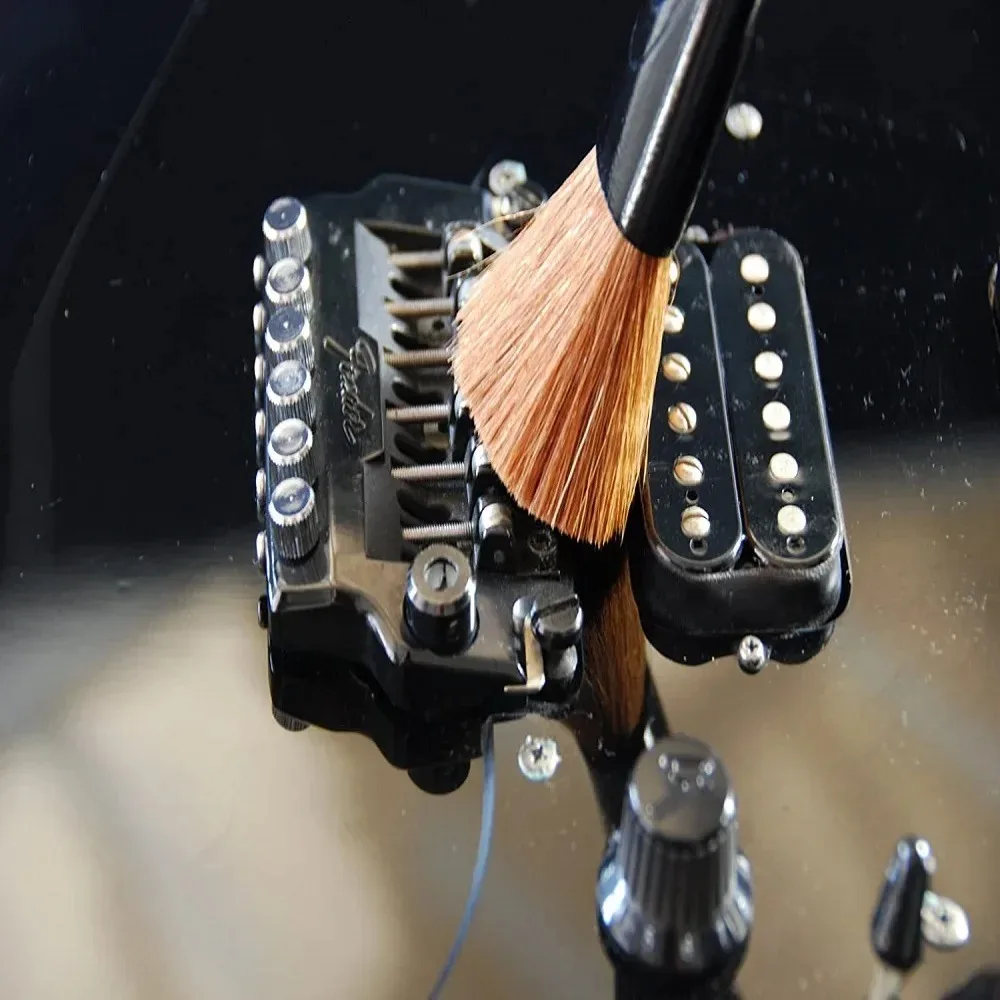 1PCS Guitar Care Brush String Fingerboard Cleaning Dust Removal Brush, Double Head Musical Instrument Accessories