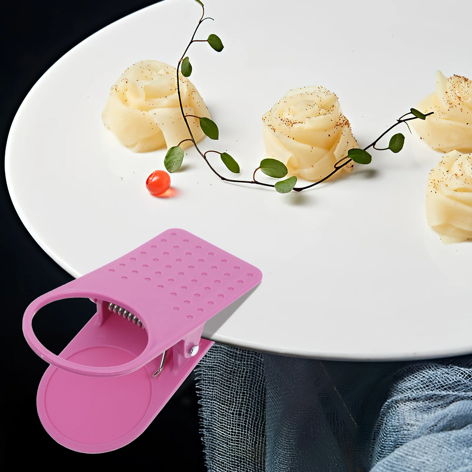 

3Pcs Portable Desk Side Cup Holder Clip Large Clamp Drinking Cup Organizer Mug Holder Clip for Office Work Home Use