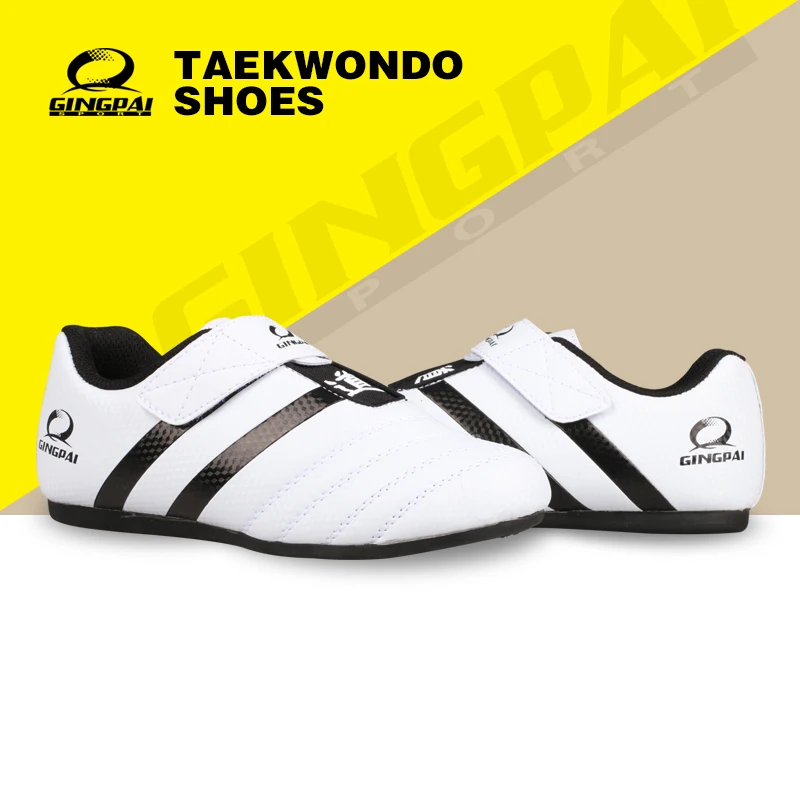 New Karate Sanda mma Muay Thai Breathable Taekwondo Shoes for Men and Women International Taekwondo Association Designated Shoes