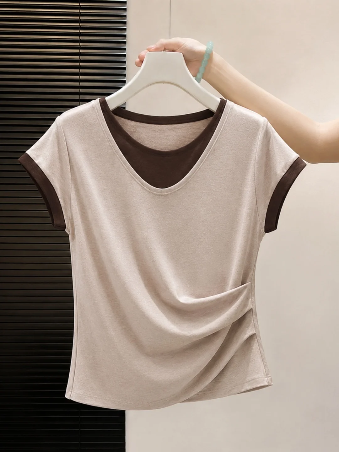 Korean Style Color Block Short Sleeve T-Shirt Fake Two-Piece Fashionable Summer Design Sense Elegant Women's Top Shirt