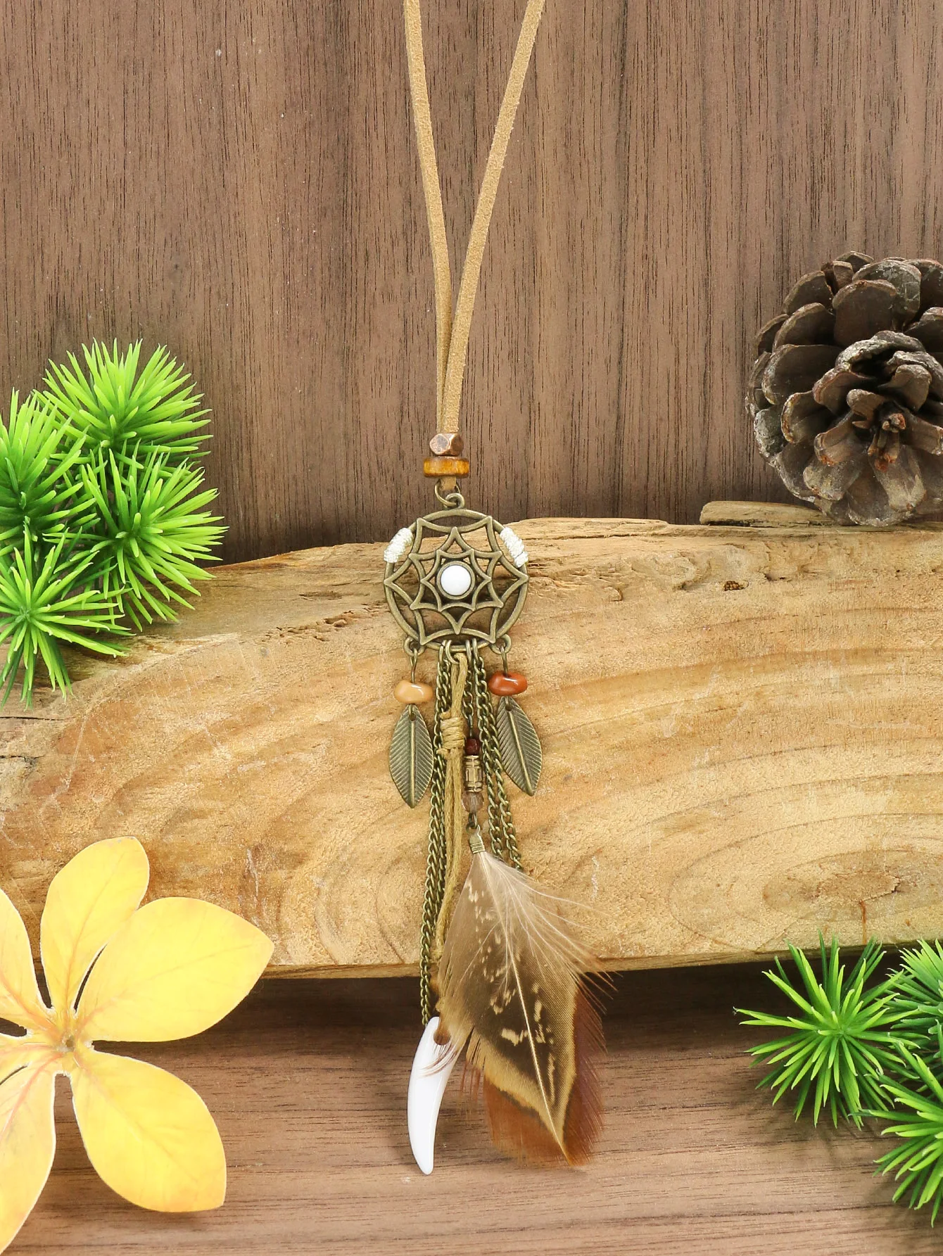 Vintage Holiday Style Long Feather Pendant Beach Travel Sweater Chain Daily Necklace