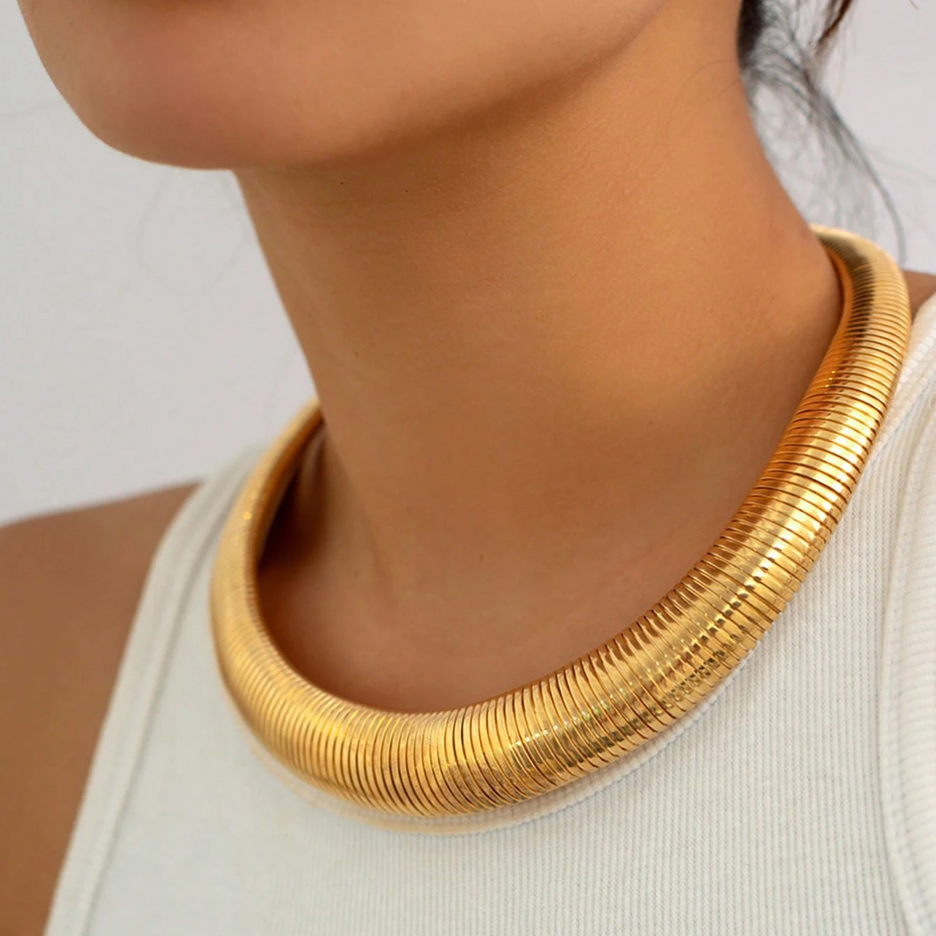 Gold Color Punk Thick Springs Torque Choker Necklace for Women 2023 Fashion Hyperbole Jewelry