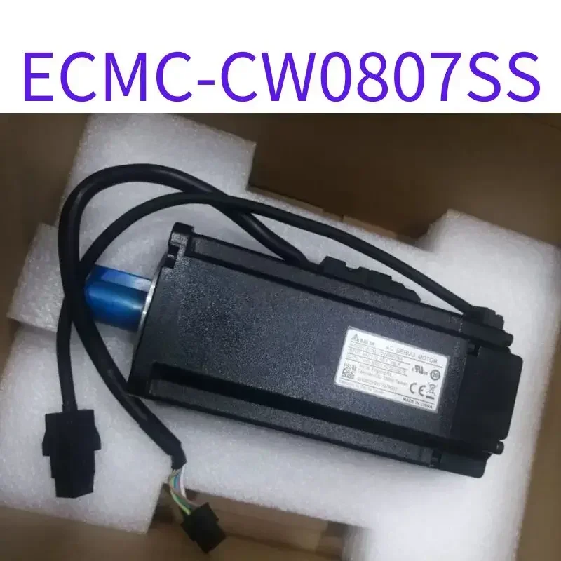 

Серводвигатель ECMC-CW0807SS 750W, новый, быстрая доставка