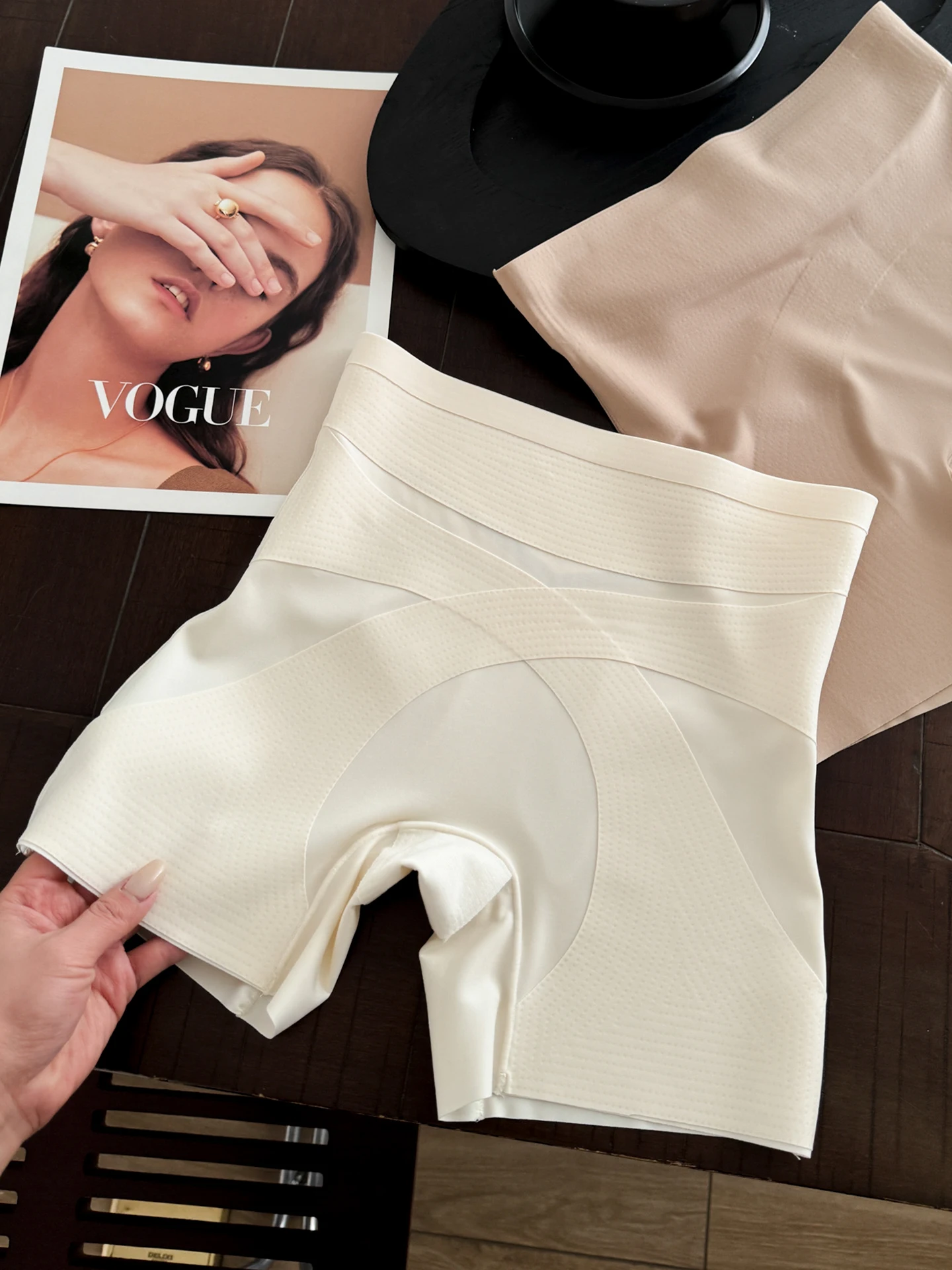 Shorts Modeladores Femininos de Cintura Alta, Finos para o Verão, Anti-Transparência, Efeito Levanta Bumbum, Sem Costura, Doi...