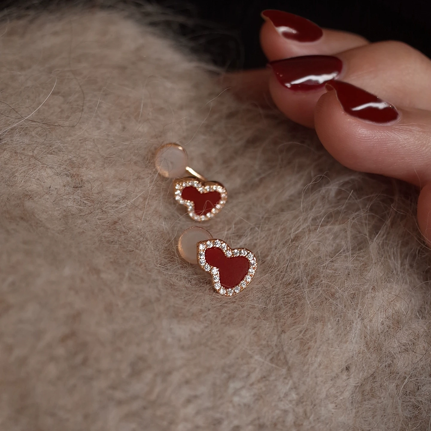 raytimone-women's-wine-red-diamond-embedded-gourd-aped-clip-on-earrings-new-2025-faion-jewelry-accories