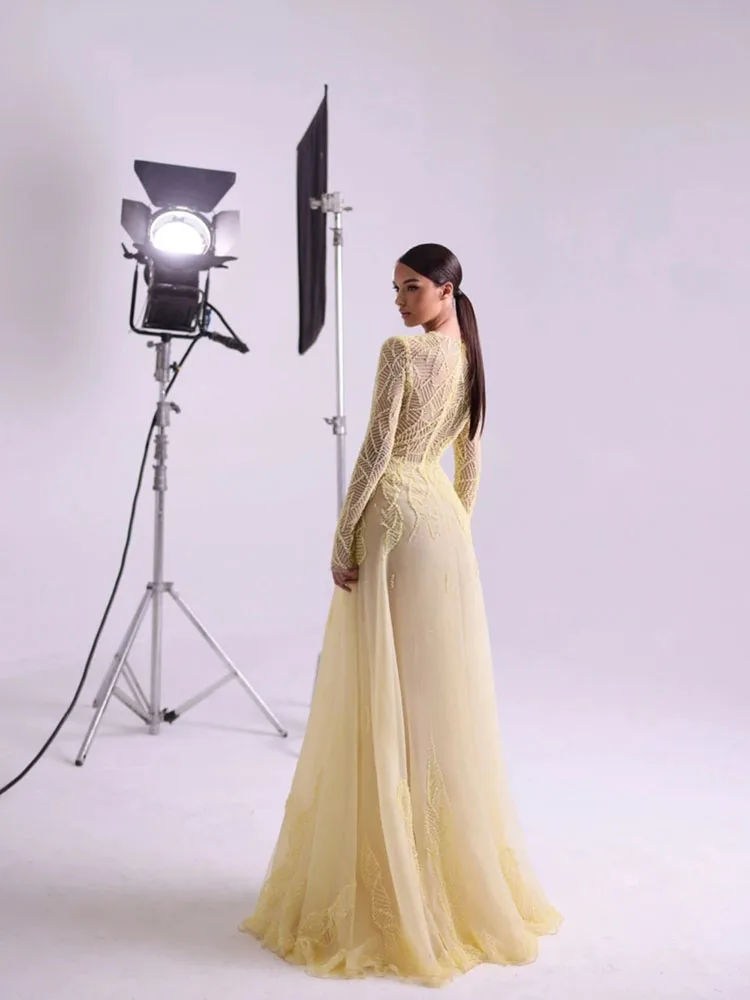 LAYXHS mode jaune robes de soirée formelles col en v manches longues a-ligne plissée robes de bal personnalisé فساتmaveraات