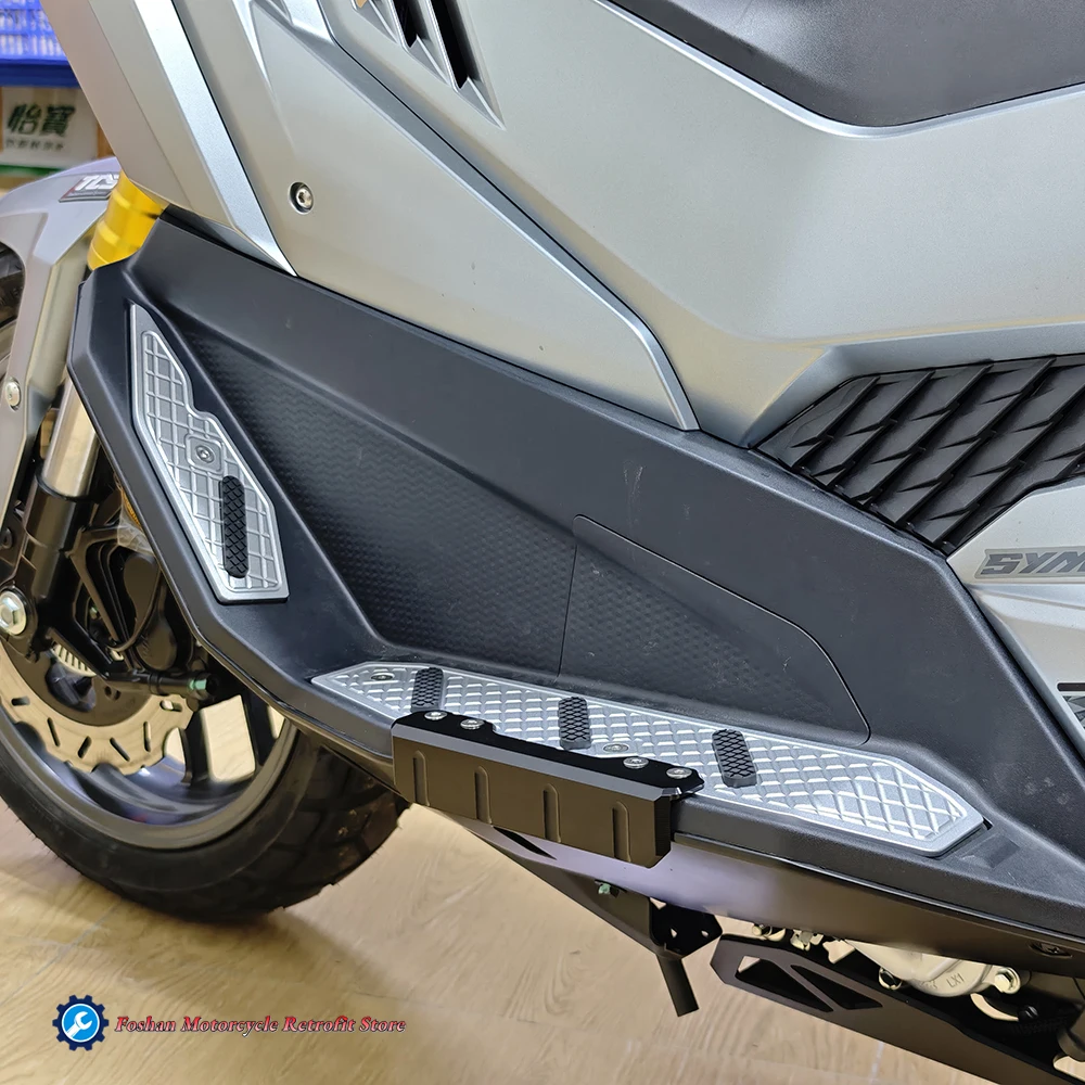 ملحقات تعديلات الدراجات النارية SYM ADXTG400 2024 2025 أوتاد القدم المتسابق ADXTG 400 أوتاد القدم من سبائك الألومنيوم