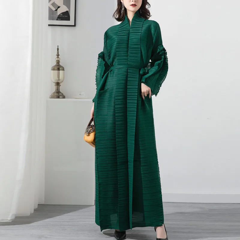 

high-end fashion temperament large size folda dress 2022 autumn new high-neck waist-length lace-up dress vintage for women