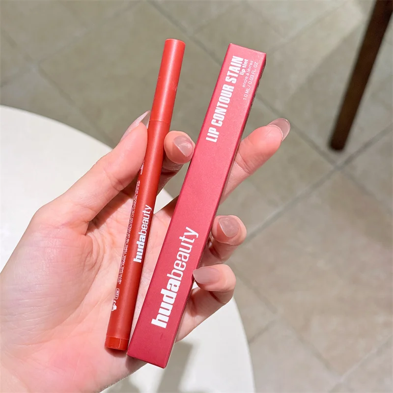 HudaBeauty Faux Filler Glansrijke Niet-Kleverige Lipgloss Hydraterende Kristalheldere Lip Olie Volumegevende Hydraterende Getinte Lipstick Make-up