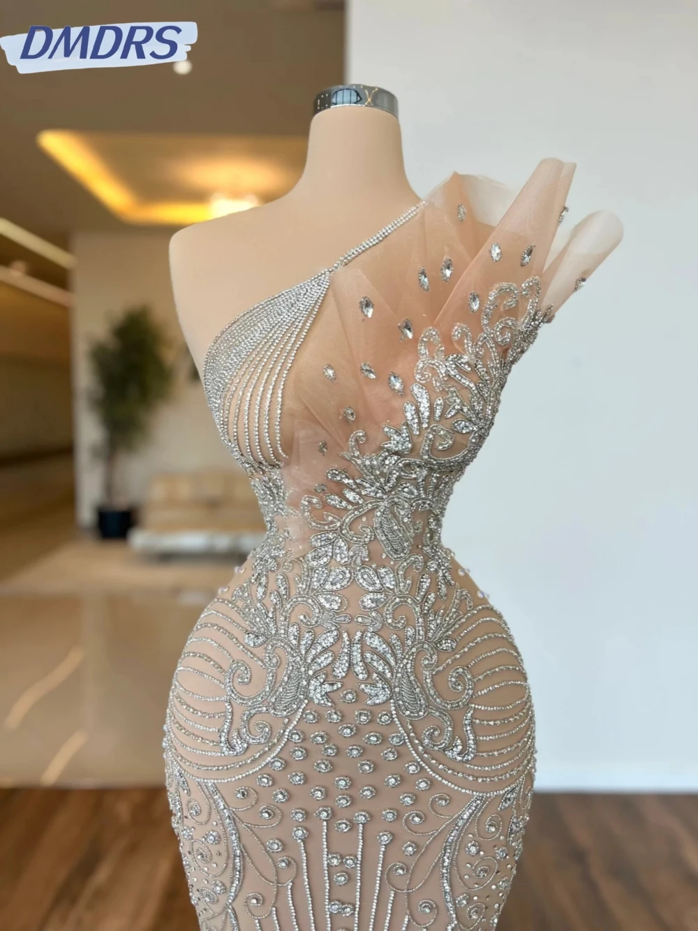 

Exquisite Silver Beaded Sheath Long Evening Dress One Shoulder Sleeveless Prom Dresses Customized Crystals Wedding Party Gown