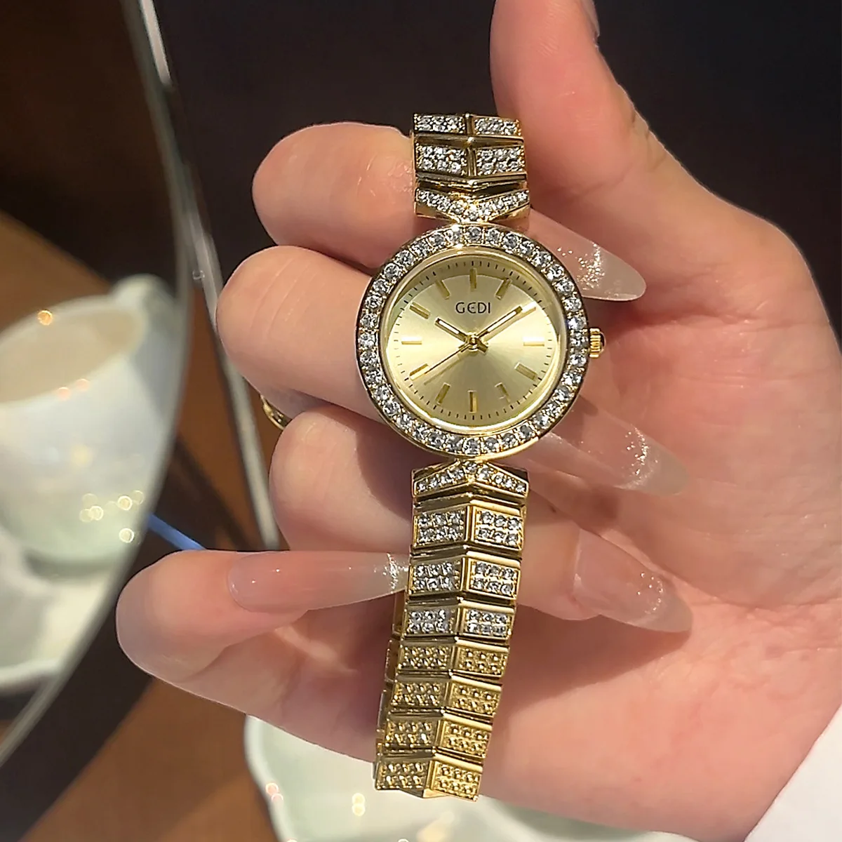 Women's Watch Light Luxury Full Diamond High Beauty Waterproof Ladies Bracelet Fashion Watch for women gift
