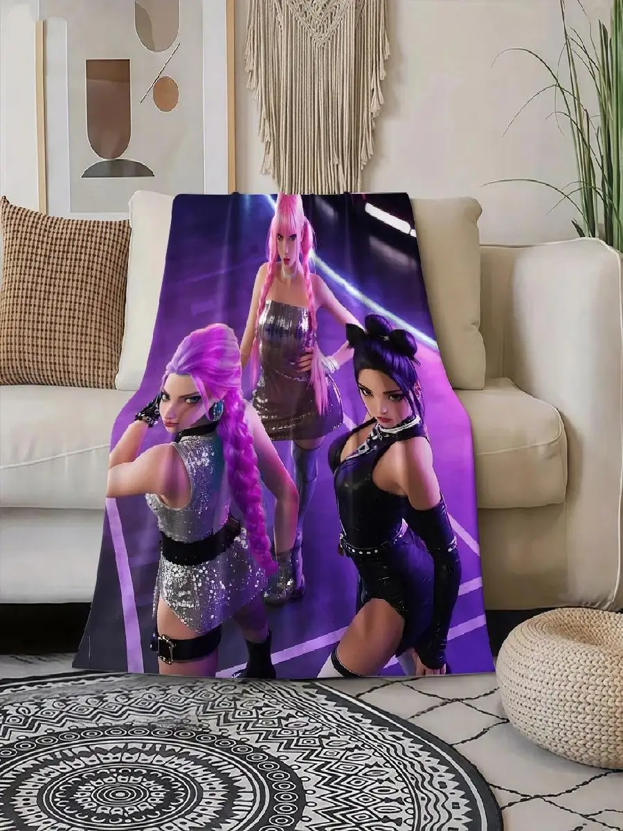 pc KPop Girl Group Flannel Blanket  Soft AllSeason Throw with Vibrant Design Ideal for Home Travel Gifts