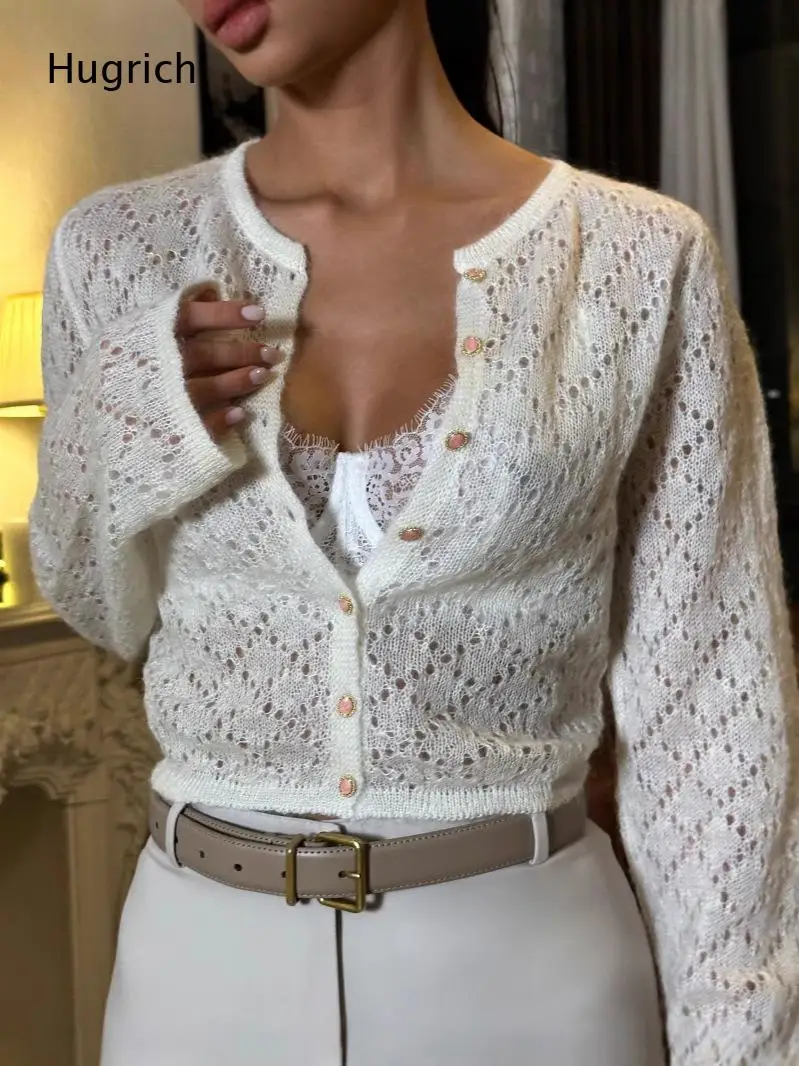 Rundhals-Cardigan mit langen Ärmeln, hohlem Strickmuster, kurzem Schnitt, Knopfleiste vorne, transparentem, leichtem Strick-Überwurf für Damen, Alltagsoutfit