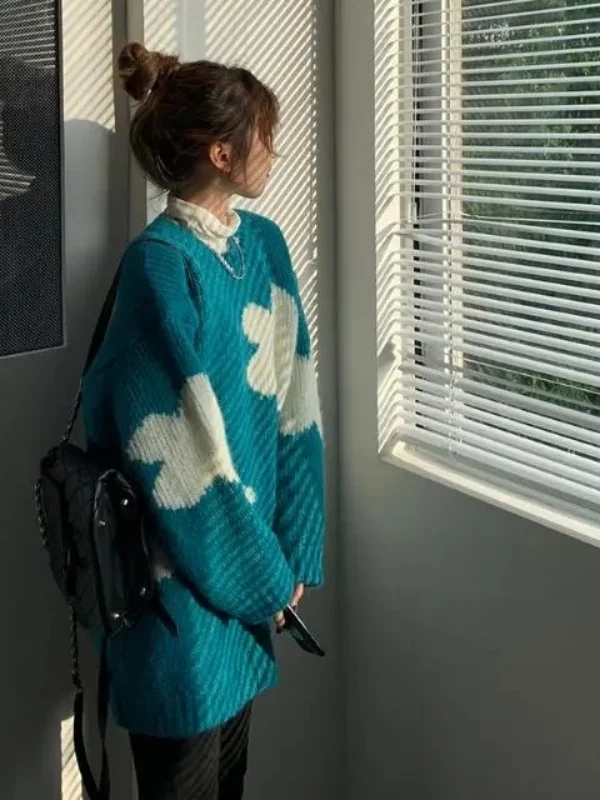 루즈핏 캐주얼 니트 스웨터 여성용 가을 겨울 따뜻한 보온 롱 스웨터 라운드 넥 탑 패셔너블 클라우드 플라워 패턴