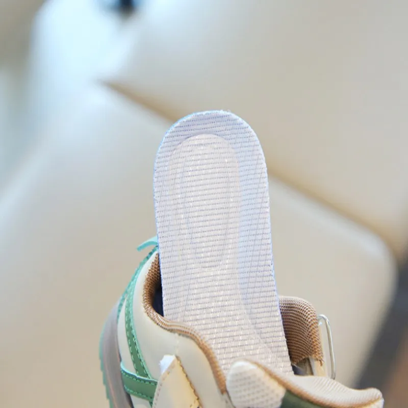 Chaussures Forrest Gump pour enfants 2025 printemps automne chaussures de sport pour garçons chaussures de planche décontractées chaussures d'entraînement pour bébé à semelles souples pour filles