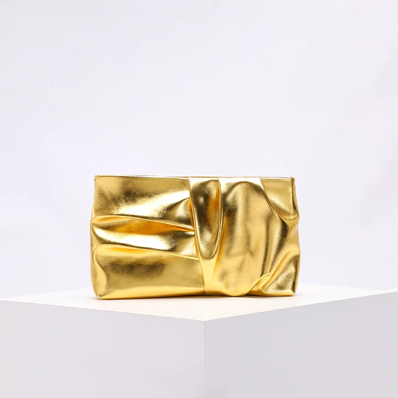 

Pleated Handheld Fashion Evening Bag Niche Pressed Pleat Design Metal Cloud Women's High-end Evening Bag