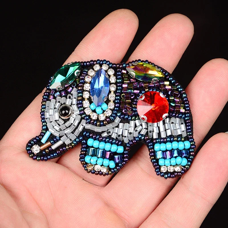 

Blue Three-dimensional Handmade Beads Baby Elephant Cloth Sticker Small Animal Brooch Bag Jewelry Embroidery Pin Clothing Access