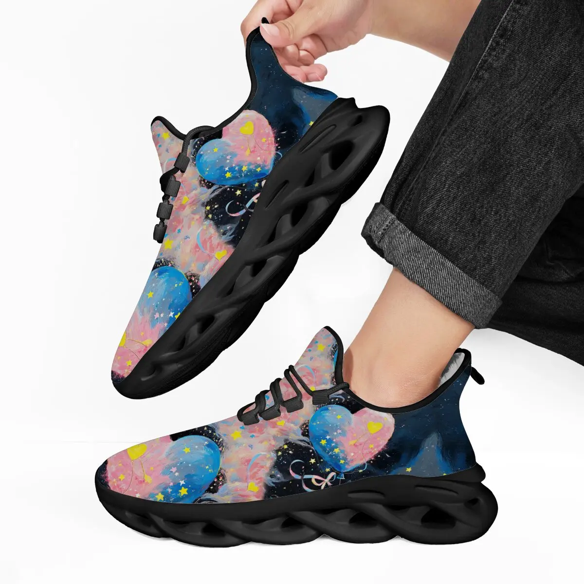 

Casual Training Sneakers Fleece Lined Casual Sneakers Women Men Heart Starry Sky Oil Painting Print Sports Shoes Non Slip