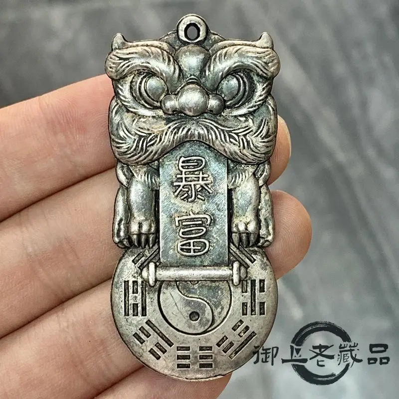 White ******lver relief lion dance gossip tag listing accessories