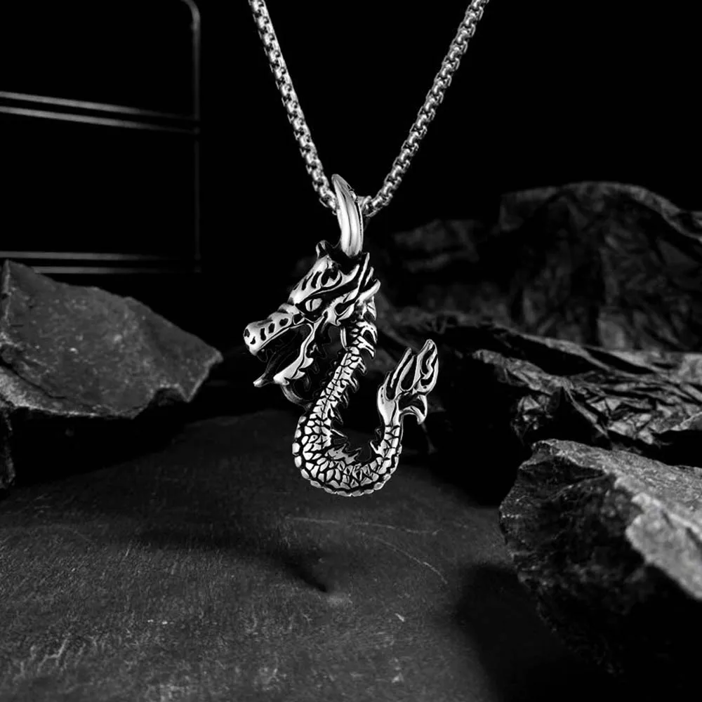 Chinese Style Dragon Stainless Steel Dragon Necklace Jewelry Accessories Sweater Chain Dragon Pendant Retro Choker