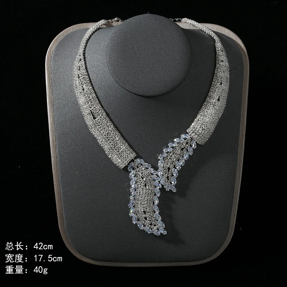 Premium Stereo Necklace Earrings Bracelet Set Women's Dress Decoration Light Luxury Jewelry Suitable for Wedding Ball Gift M-809