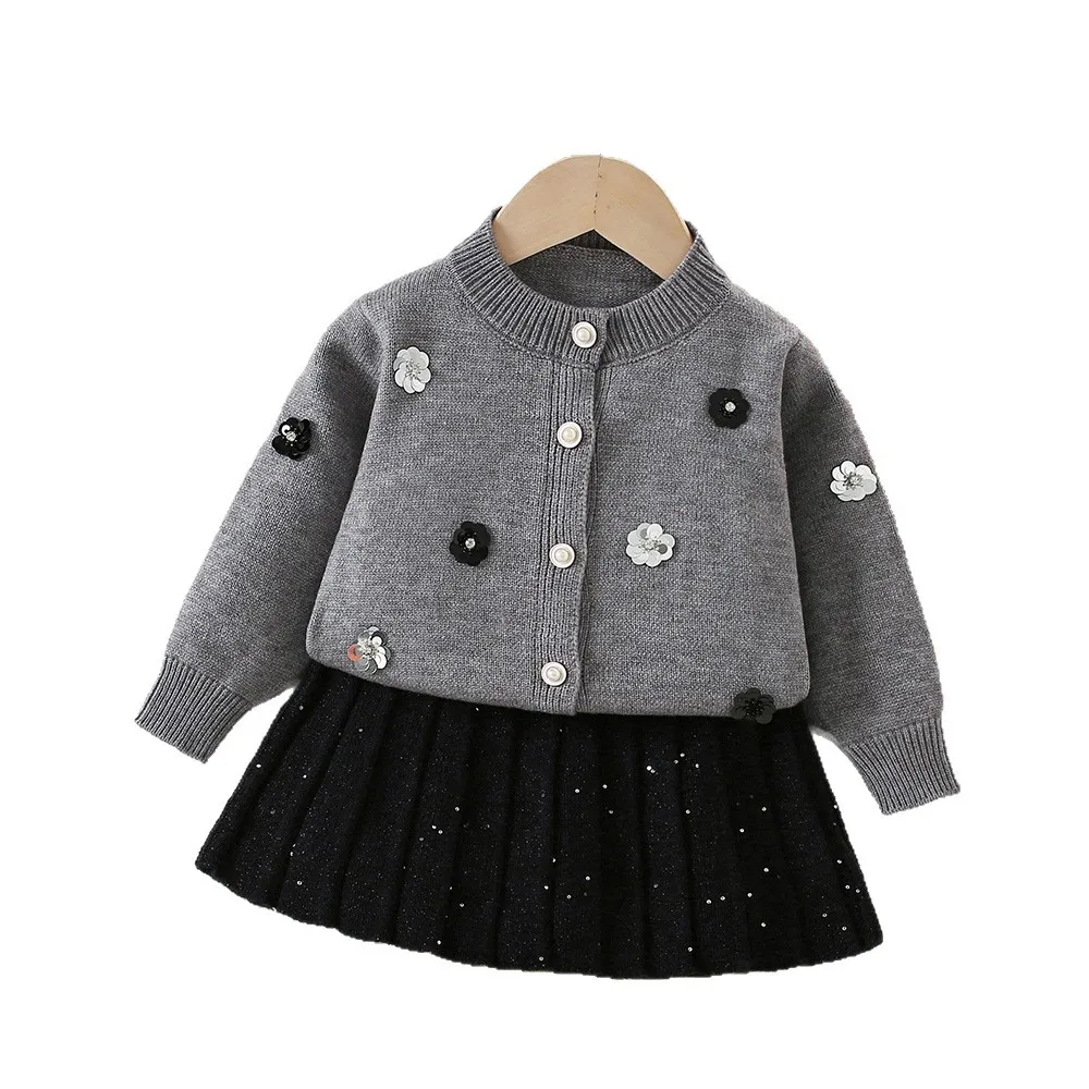 Girls' 2026 Autumn/Winter New Korean Version Baby Girl Pearl Flower Knitted Cardigan Shining Half Skirt Two Piece Set 5