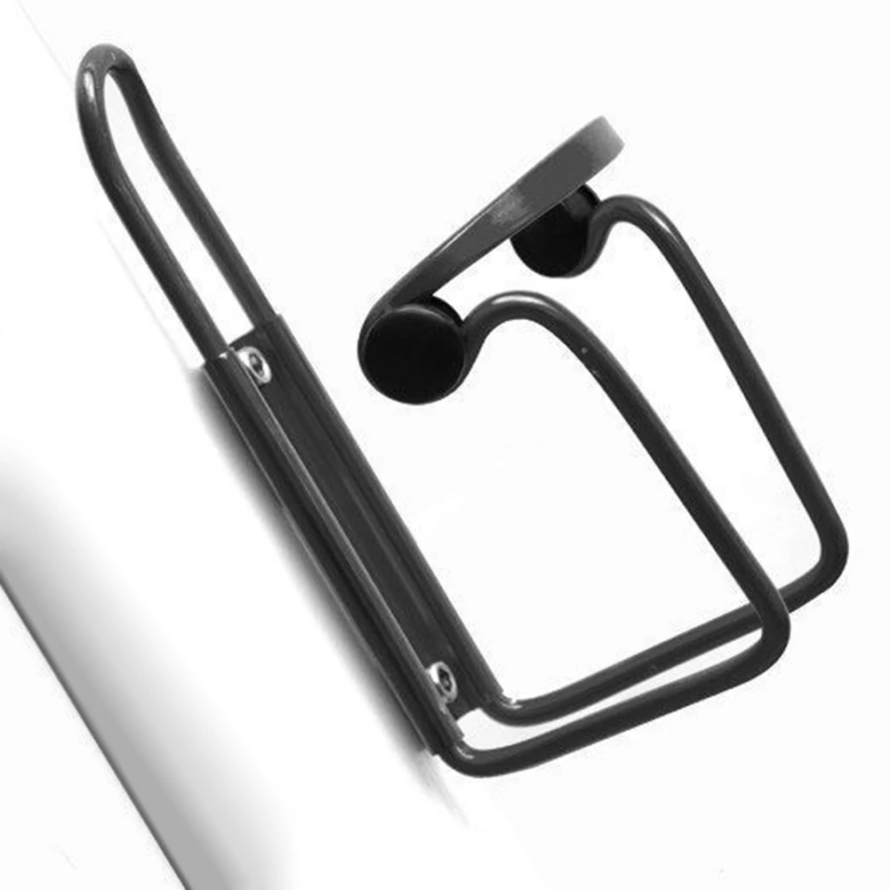Aluminum Alloy Cycling Bottle Cage for Bicycles Secure Drink Storage Lightweight and Robust Design for Enhanced Ride Experience