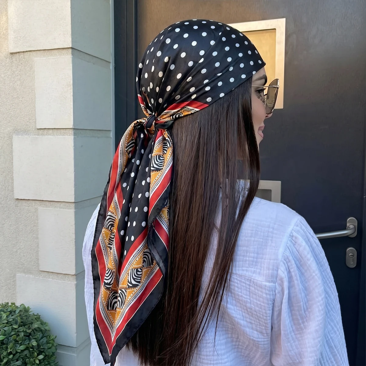Selendang Sutra Kotak Motif Do - Women Accessories Brands ulasan dan harga
