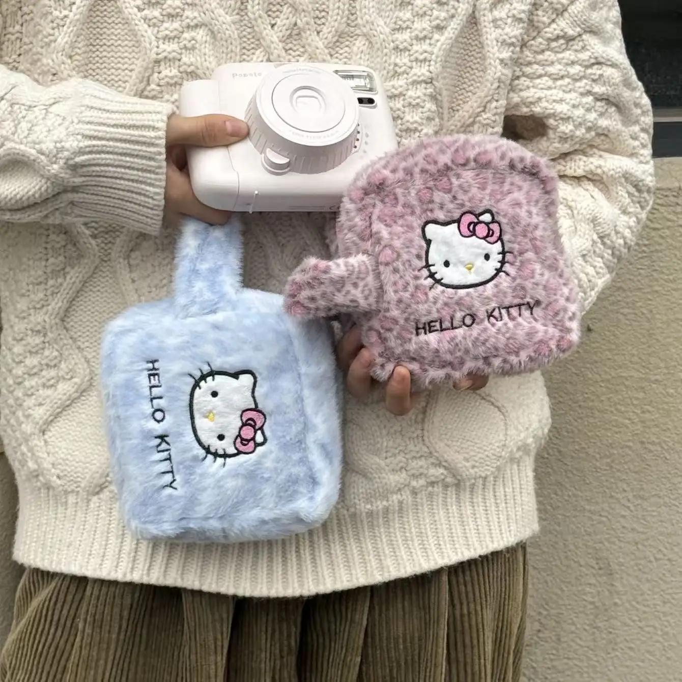 

Kawaii Sanrio Hello Kitty Plush Wallet Cute Female Student Versatile Pink Portable Polaroid Storage Bag Makeup Bag Holiday Gift