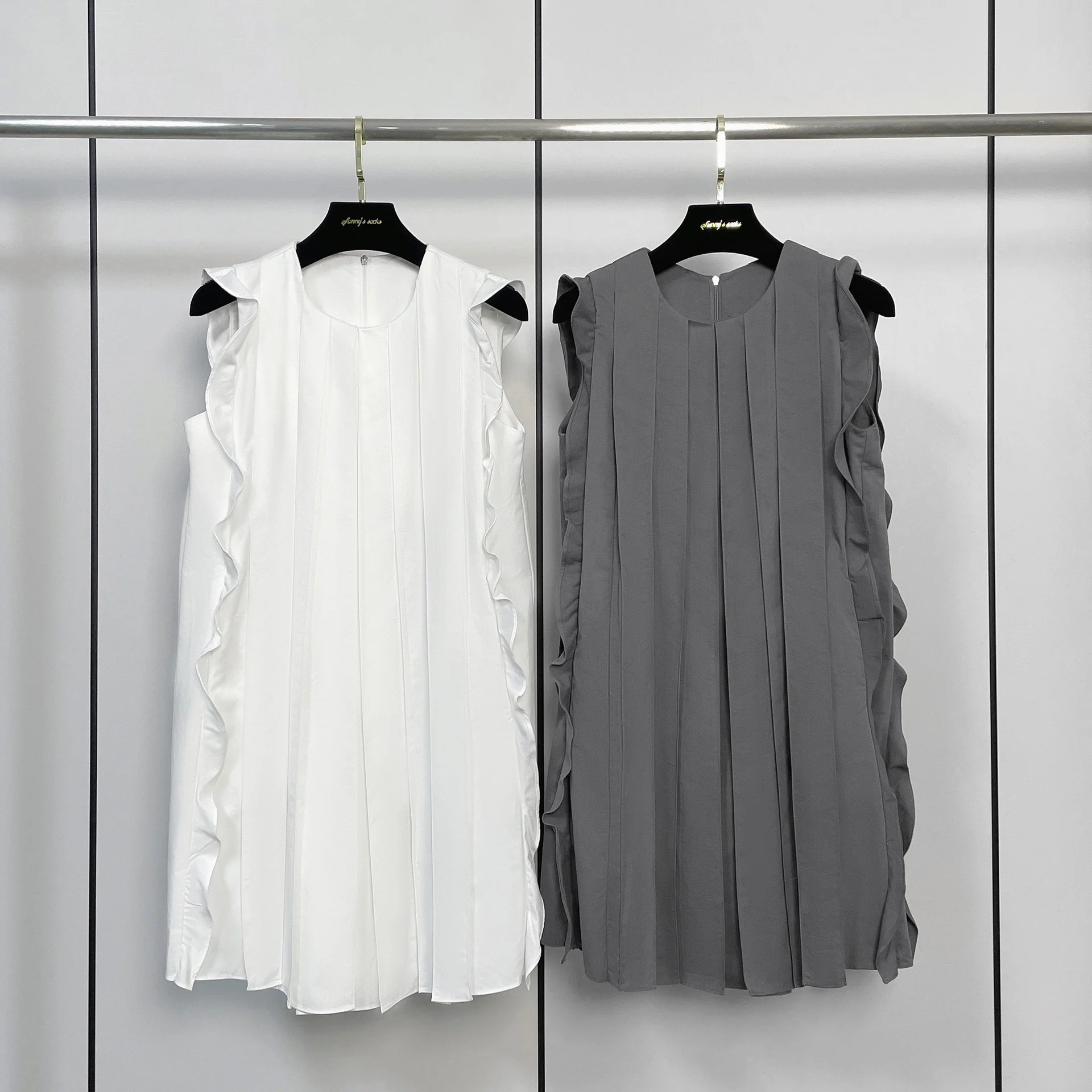 

Лето 2024: Новинка! Женская свободная хлопковая юбка-трапеция DZ Svel Dr с 3D-кроем и дизайнерскими вставками.