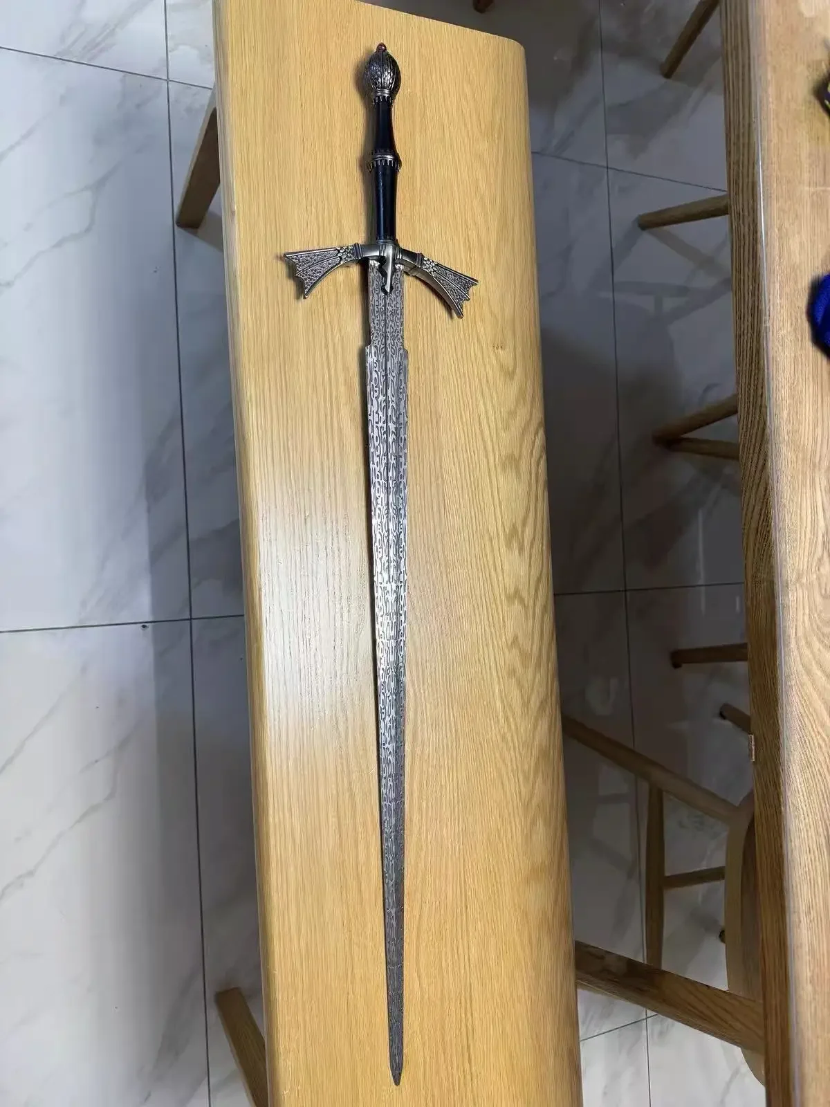 Metal Made 104cm Game of ThronesIce and Fire Power Long Sword weapons Stainless steel home decor collection model props