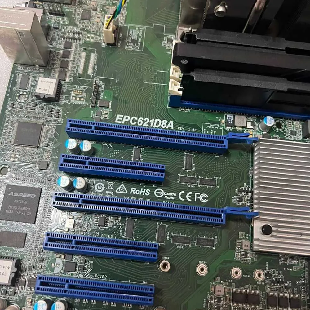 Per la scheda madre della workstation del server ASRock EPC621D8A