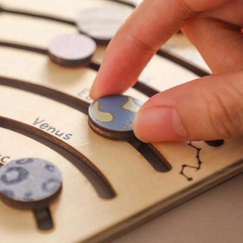 لوح لعب مداري خشبي ، ألعاب ألعاب تفاعلية ، سهلة الاستخدام ، متينة ، خشبية ، مجرة ، تعلم