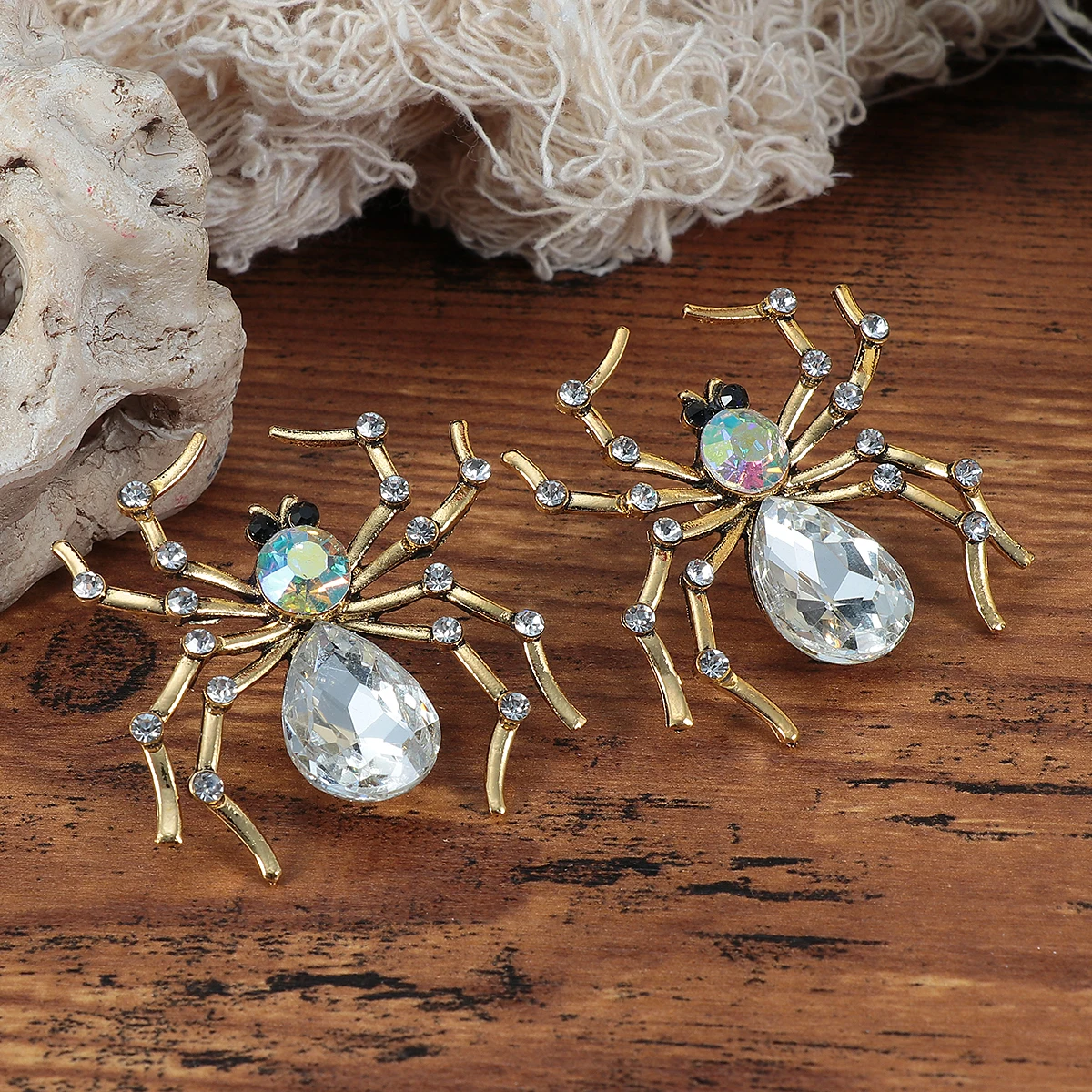 

Diamond Spider Earrings Ghost Halloween Dangle Woman Stud Girl Decorate Creepy Horror Movie Earings