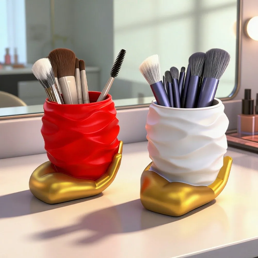 

Creative Hand-Held Heart Pen Holder Multi Functional Desktop Decoration Makeup Brush Cylinder Large Capacity Storage Box