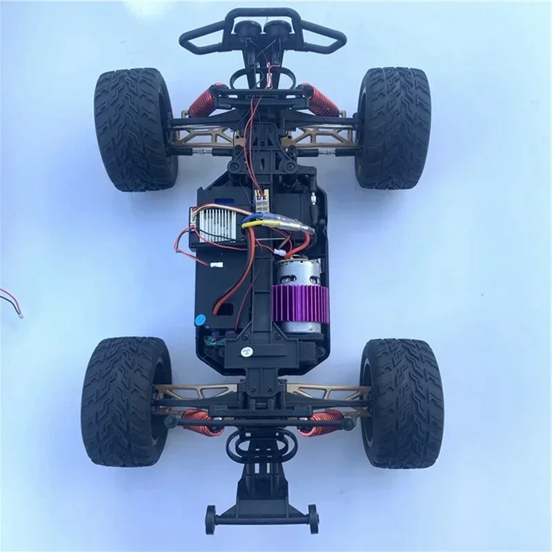 

Second Floor Board 12401-0215 for WLtoys 104009 12402-A 12401 12402 12403 12404 12409 RC Car Spare Parts