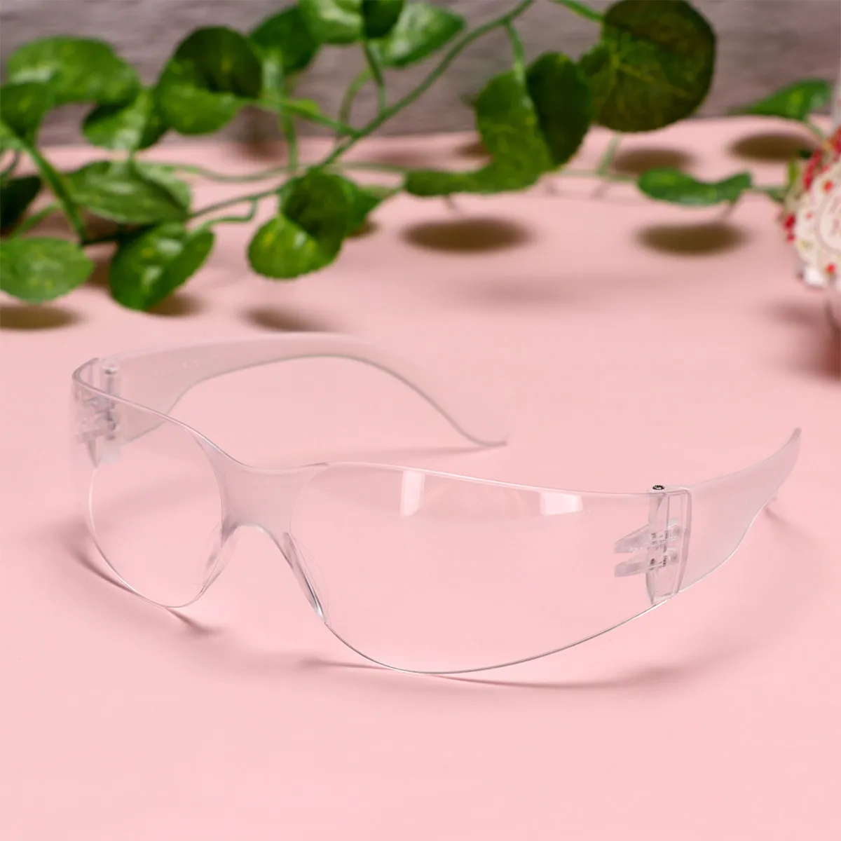 

4 шт. Защитные очки от брызг, прозрачные, цельные, для взрослых, ветрозащитные, для защиты глаз