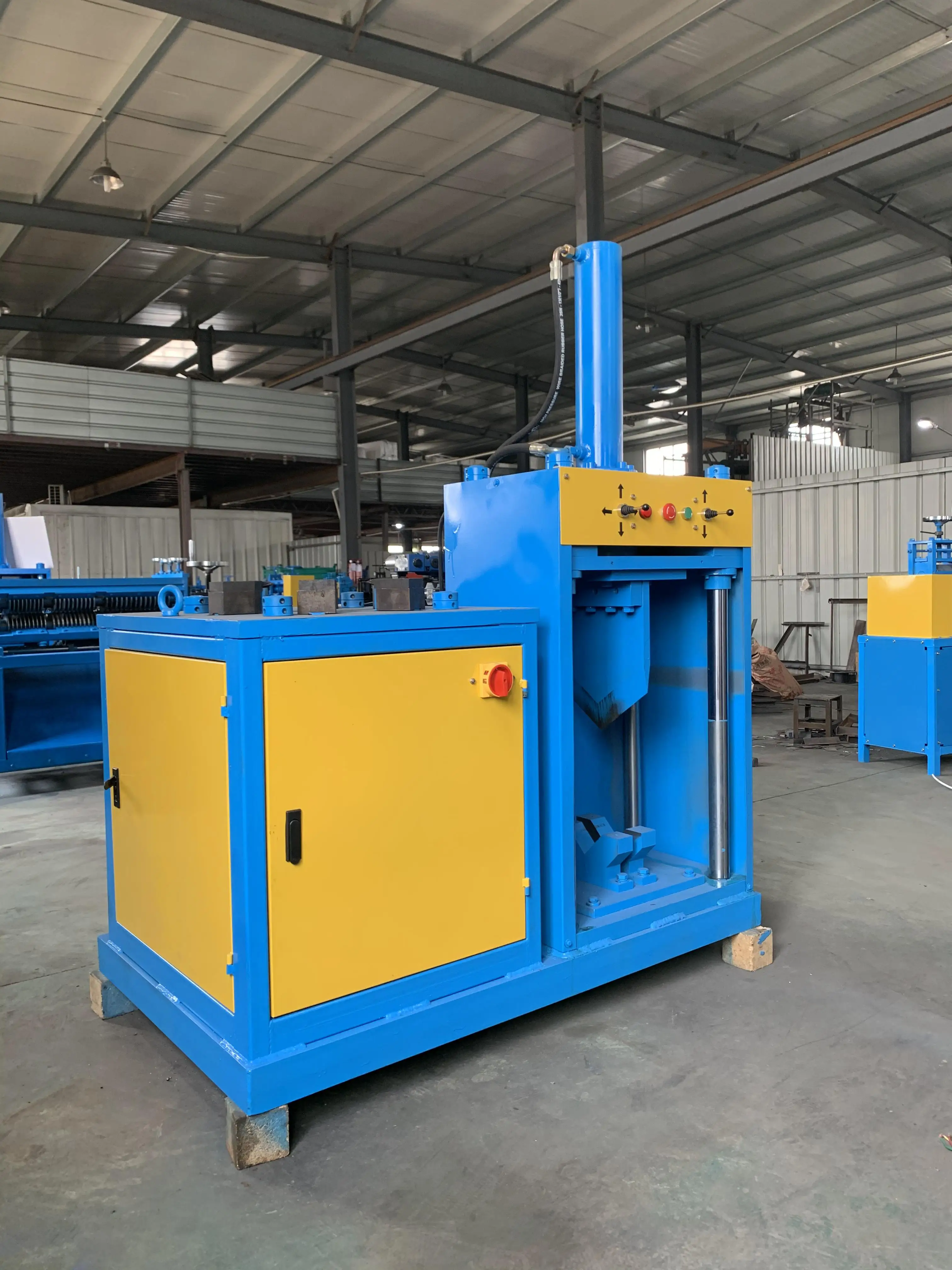 MR-T Top Ranking Used Car Engine Motor Wrecker Rotor Automatic Recycling Machine Made In China