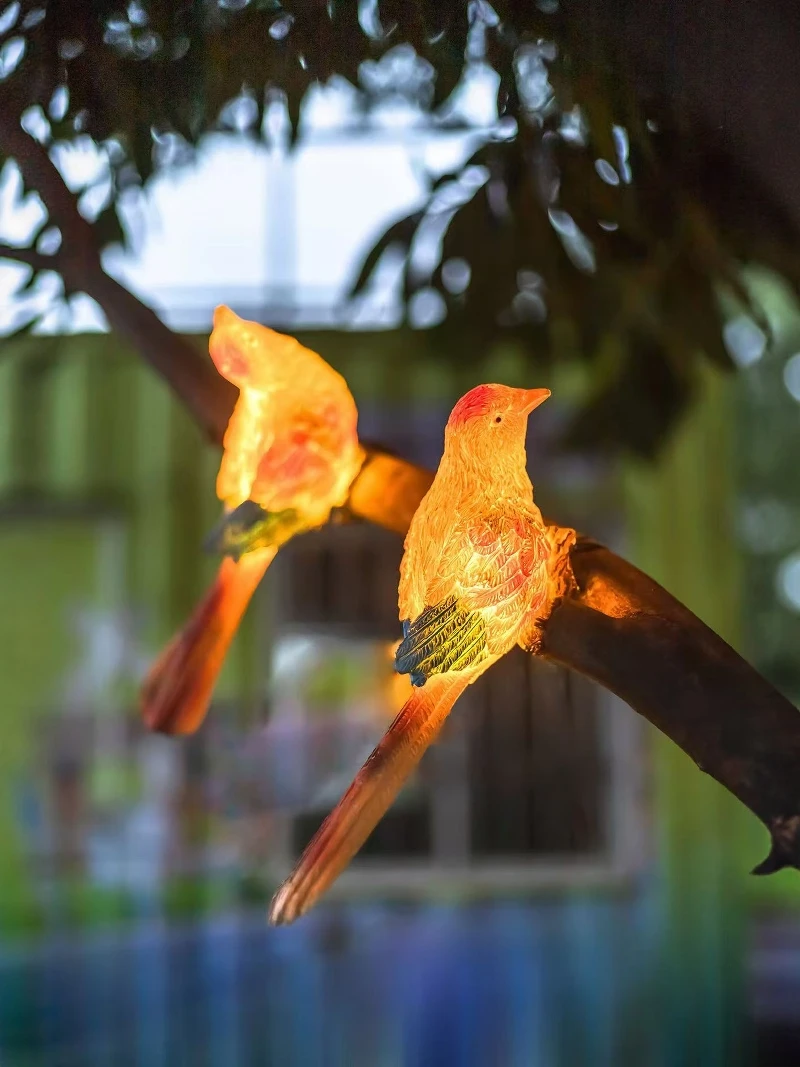 outdoor-hanging-resin-crow-shape-decorative-led-light-countryside-style-garden-landscape-lighting-customizable-festive-gifts