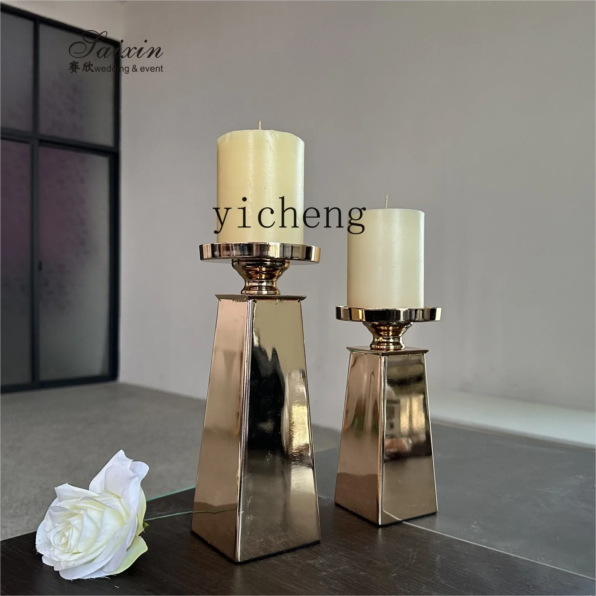 

4-10 European and American Wedding Decoration Candle Holder, Metal Cube Cone Candle Holder Three-Piece Set