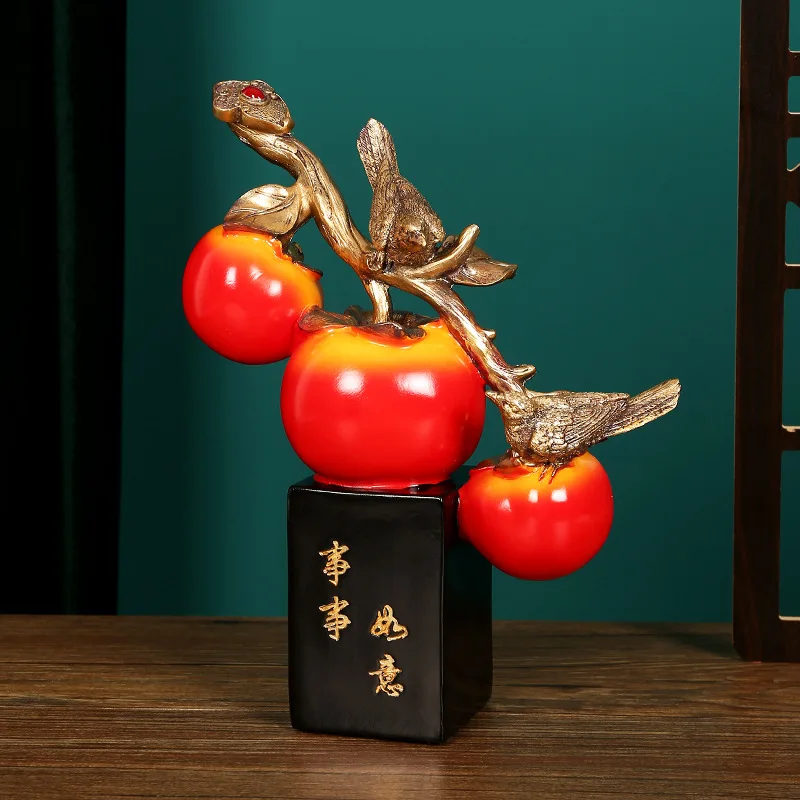 

bird persimmon ornaments mean that everything goes well. The TV cabinet in the porch living room is decorated as a wedding